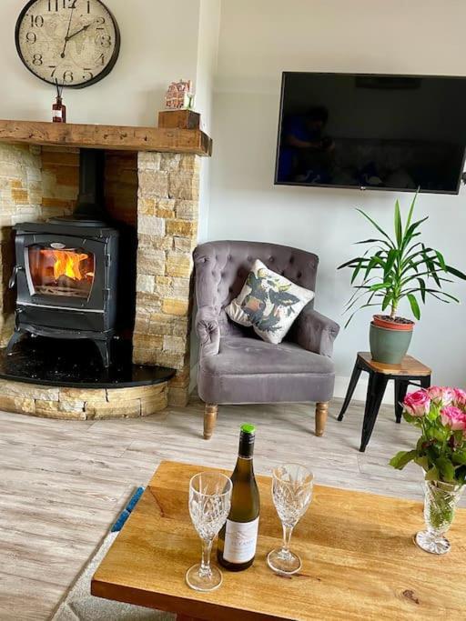 The Cosy Farm Cottage, Donegal Inver المظهر الخارجي الصورة